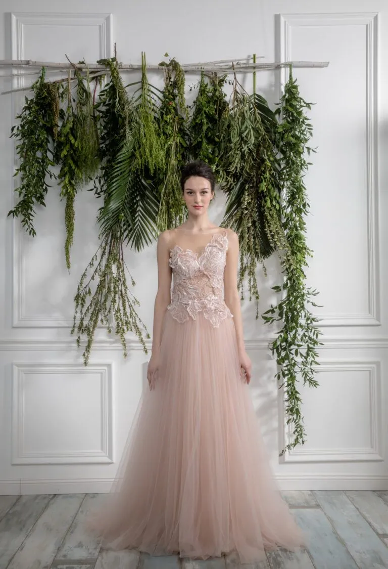 Where To Shop For The Most Beautiful Prom Dresses In Hong Kong - Little  Steps