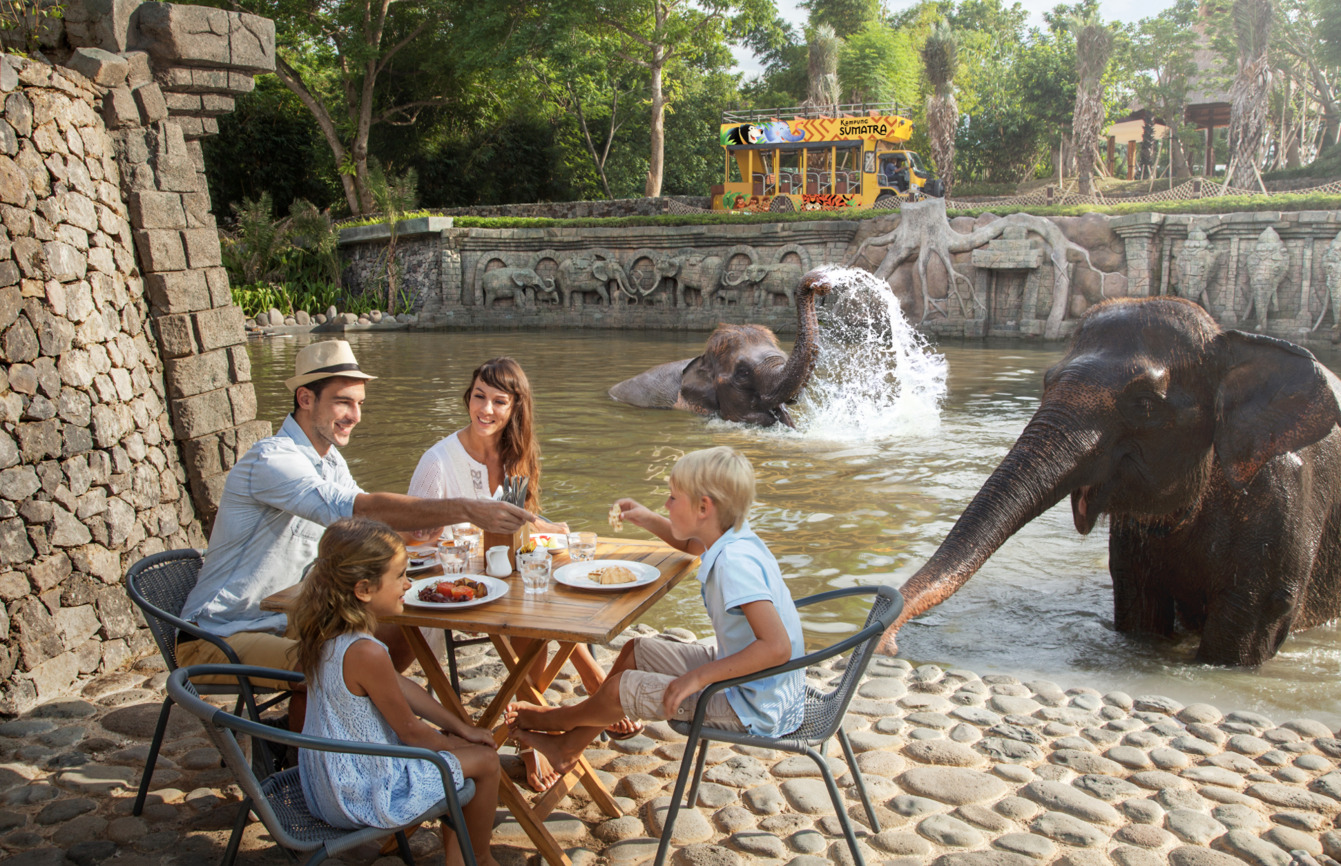 Breakfast With The Animals At Bali Zoo