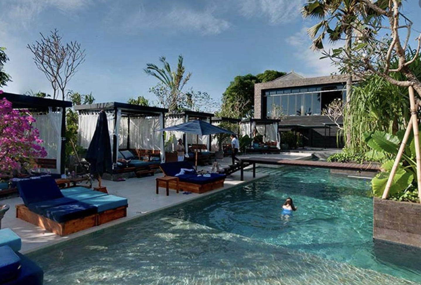 mosaic beach club bali