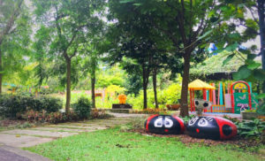 Visiting And Gardening At HortPark In Singapore With Kids