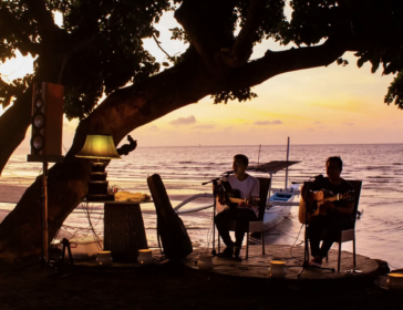 The Cabana Club For Sunsets And Music At Lovina Beach (Formally Rikki’s)