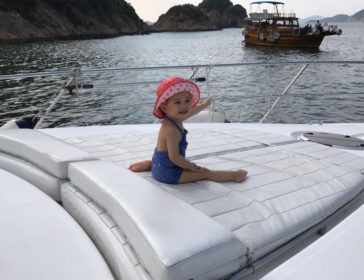Breakaway Kid-Friendly Luxury Yachting In Hong Kong