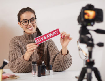 WIN:  Ultimate Summer Giveaway *CLOSED