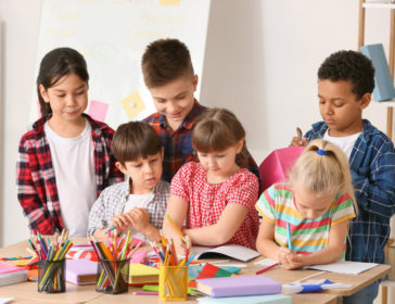 Expand Horizons With Bilingual Education