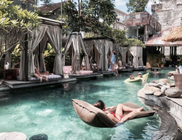 Folk Pool And Gardens – Ubud’s Swim-Up Bar And Restaurant