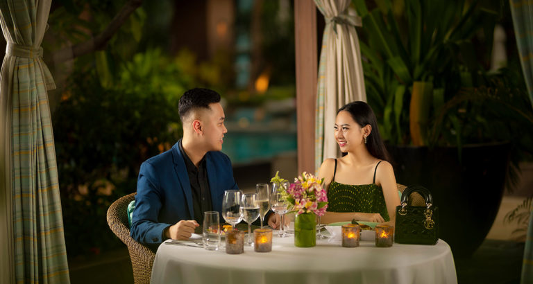 Cabana Candlelight Dinner Raffles Hotel Jakarta Best Valentine Unique Romantic