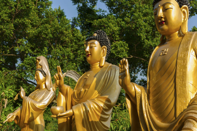 Historic Landmarks In Hong Kong - 10.000 Buddhas
