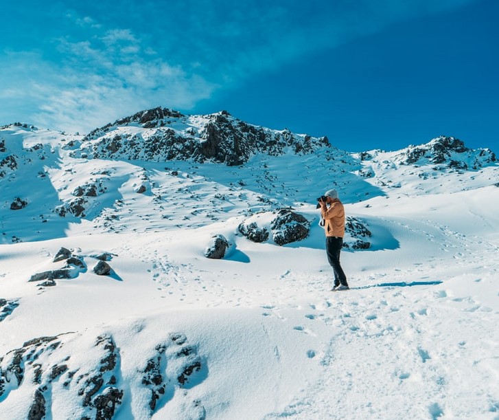 A-Guide-To-Skiing-In-New-Zealand-With-Kids-When-To-Go