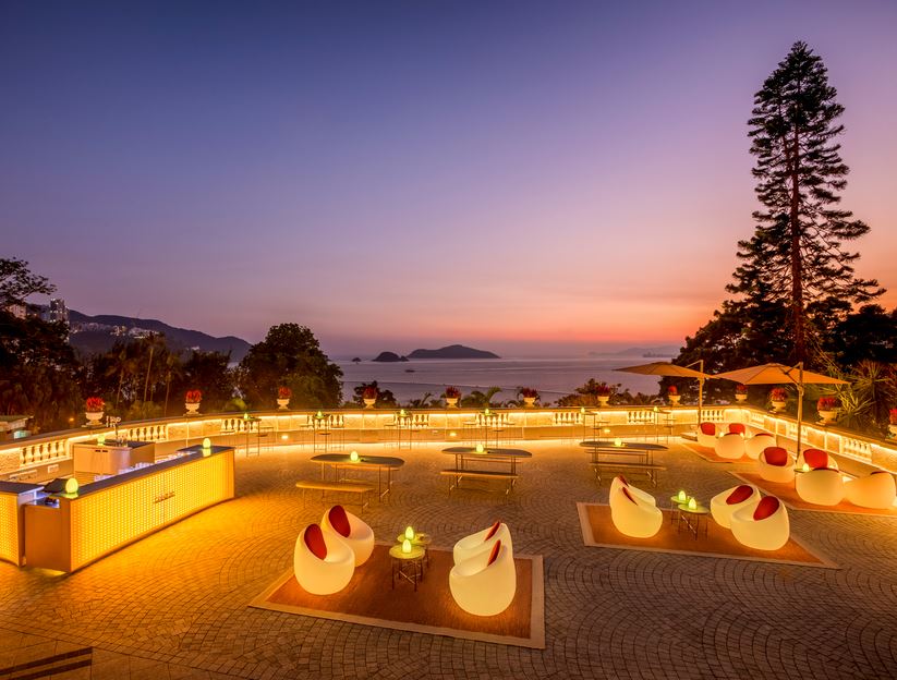 Alfresco Sunset Dining At Breeze - Hong Kong - Little Steps Asia