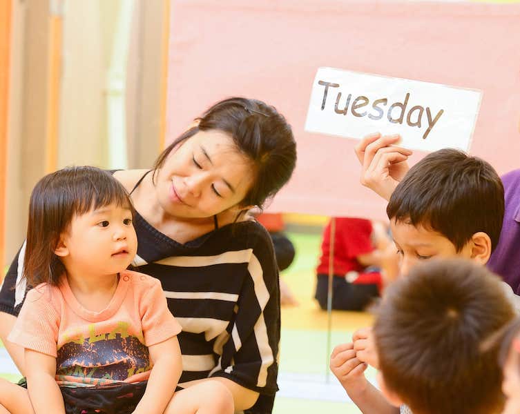 Speech, language, arts classes for babies in Hong Kong