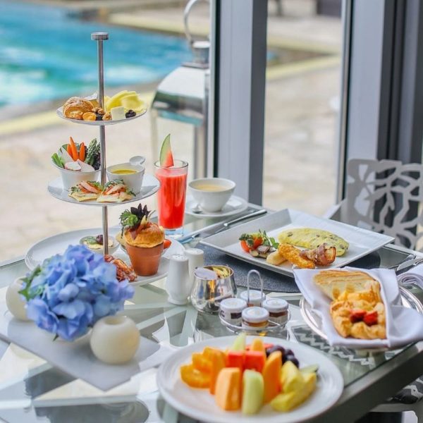 Brunch By The Pool At Orient 8 at Hotel Mulia Jakarta