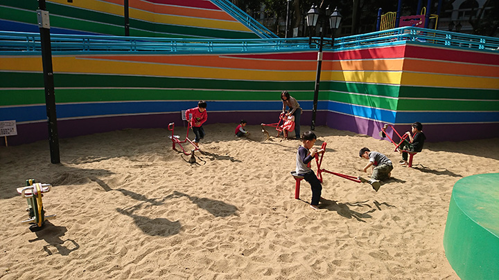 Central Playgrounds, Hong Kong