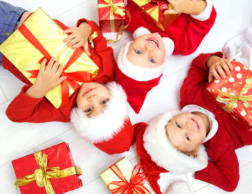 Best Hong Kong Photographers For The Perfect Christmas Cards!