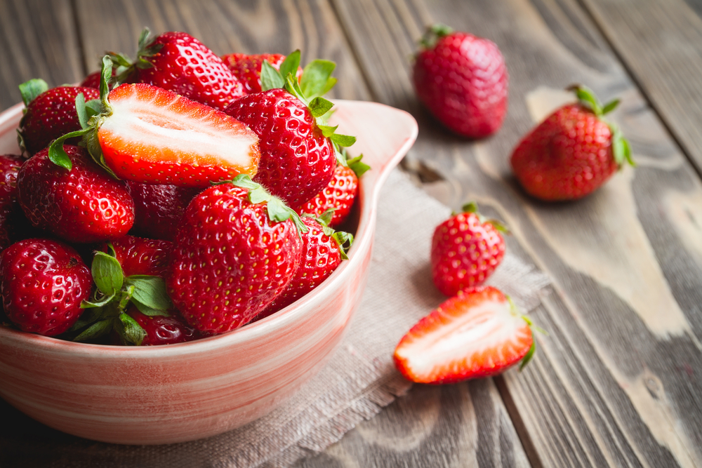 Strawberry Picking In Farms In Hong Kong