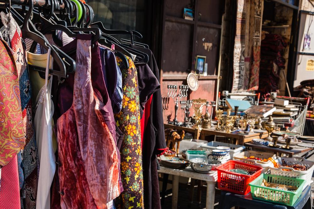 Garage Sale And Market In Clearwater Bay