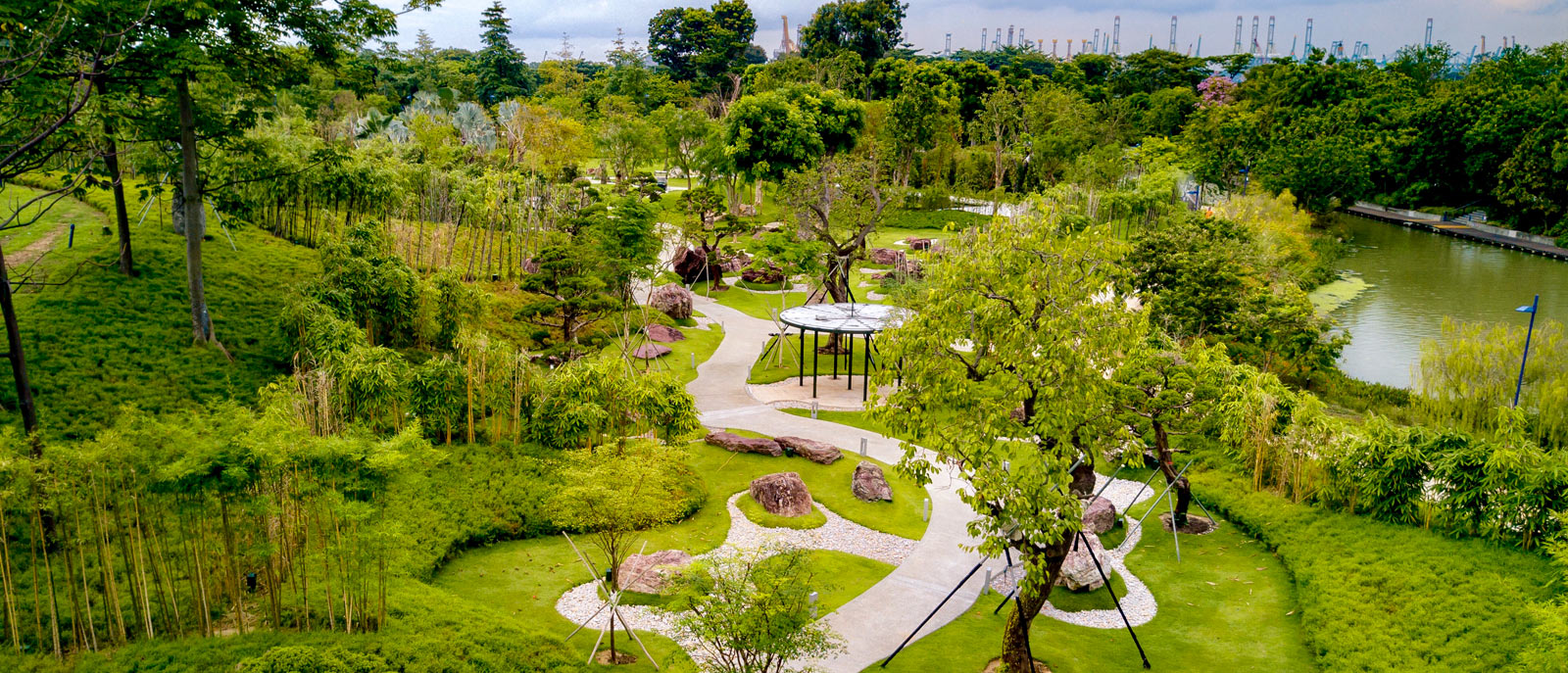 Stroller Friendly Walk at Gardens by the Bay , Singapore