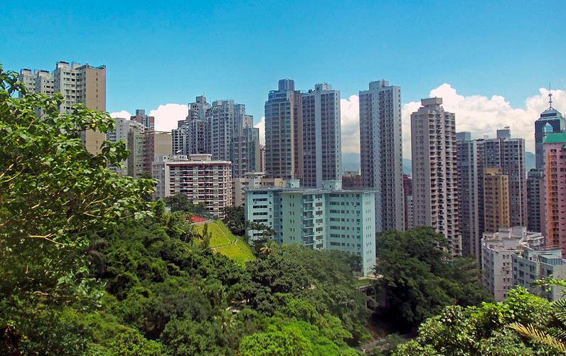 Hong Kong Mid-Levels With Kids