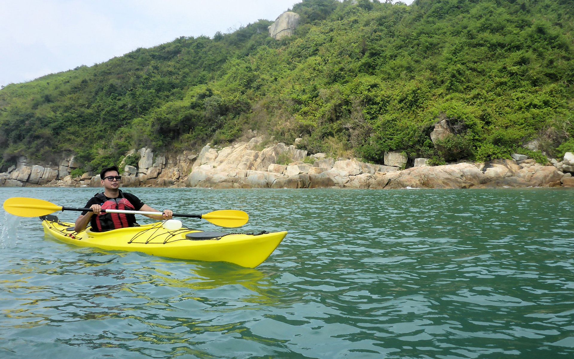 Kayak And Hike Kayaking In The Sea Hong Kong