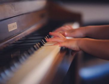 Learn An Instrument At Music Temple In Jakarta *CLOSED