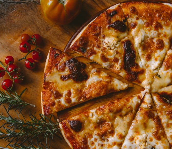 Must - Eat Pizzas In Kuala Lumpur - Porto Romano