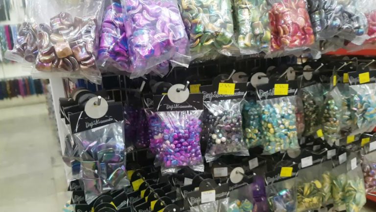 Pasar Asemka: Cheap Clothing Market In Jakarta