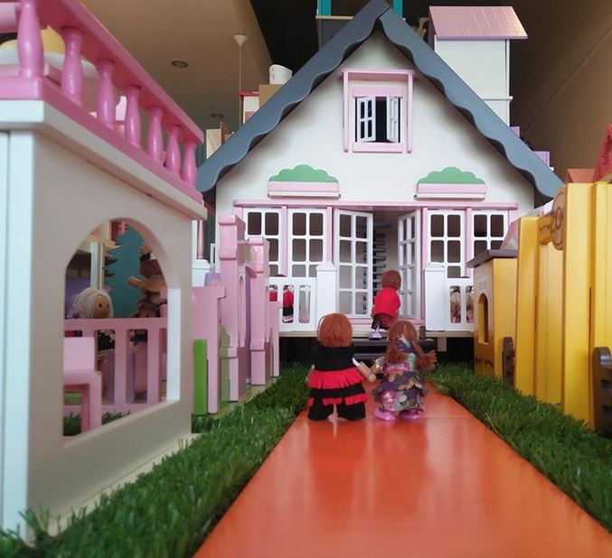 Famous Rosada Doll House Store For Kids In Bali
