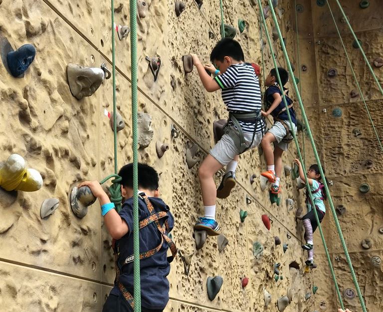 Rock Climbing Parties - Hong Kong - Little Steps Asia