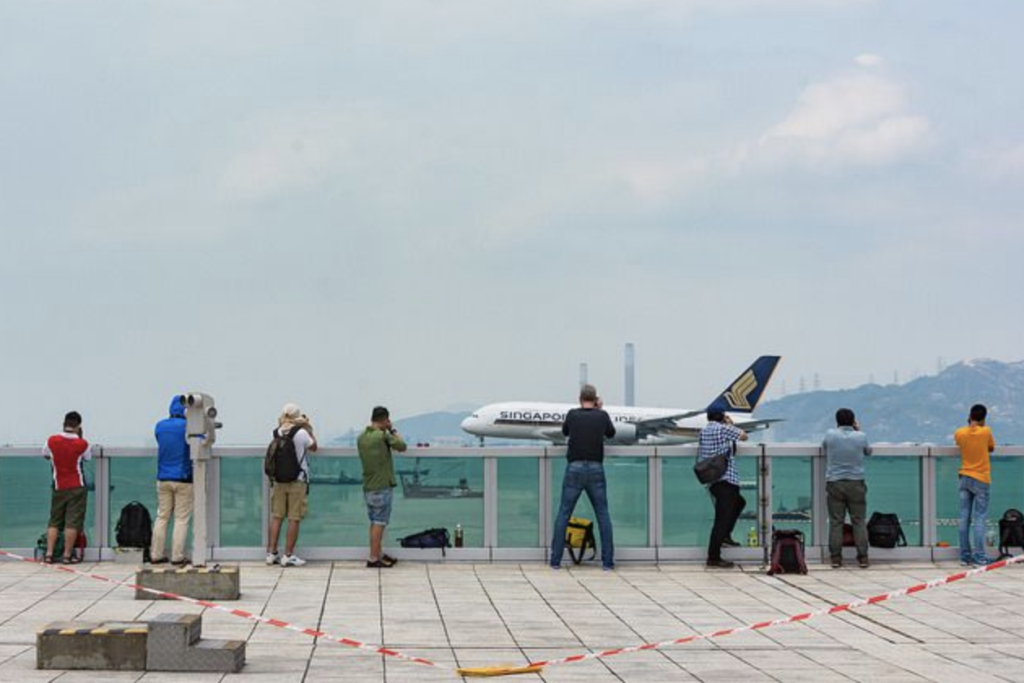 Image of Skydeck in Hong Kong Airport