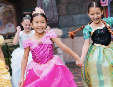 Princess Parties At Hong Kong Disneyland