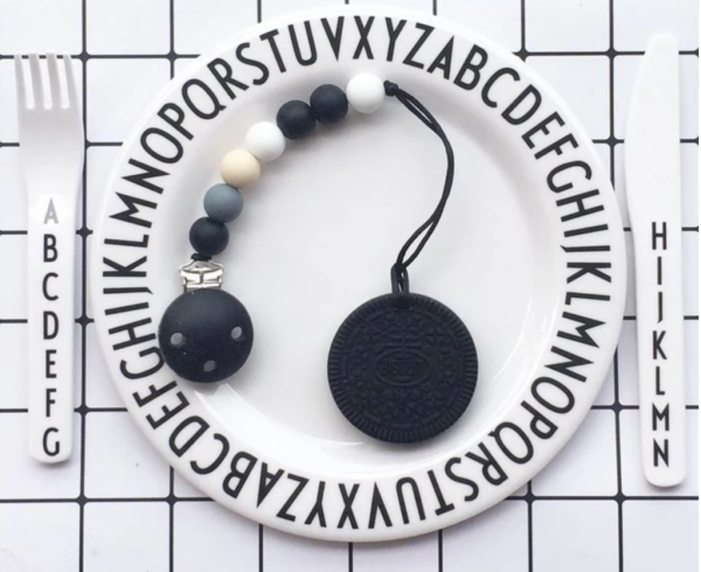 Teething Necklace in Hong Kong