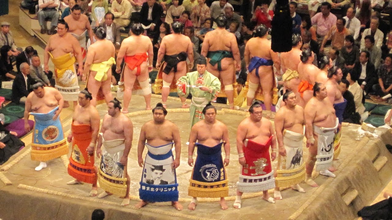 Super Sumo Show In Singapore
