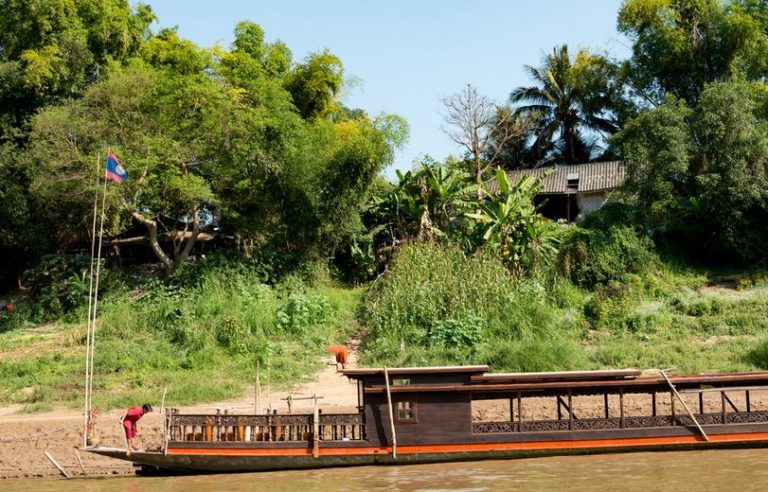 Top 10 Things To Do In Luang Prabang - Enjoy A Cruise Along Mekong River