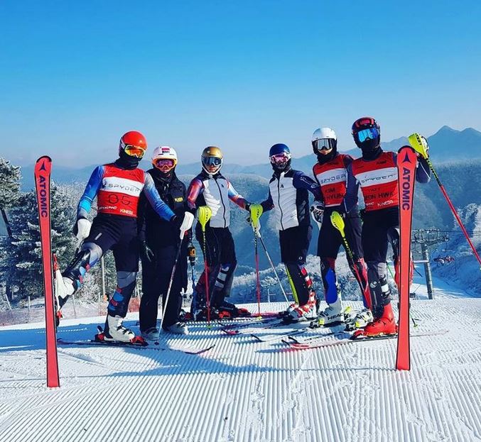 Top-5-Ski-Trips-In-South-Korea-Elysian-Gangchon-Ski-Resort