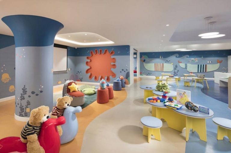 Top Family Friendly Hotel In Sanya - Hilton Sanya Yalong Bay Resort And Spa