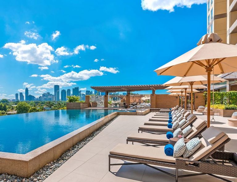 Top Family-Friendly In Manila - Discovery Primea