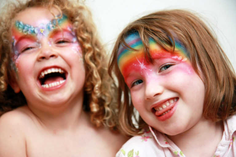 Top Face Painter In Hong Kong - Kids Laughing Features Photo