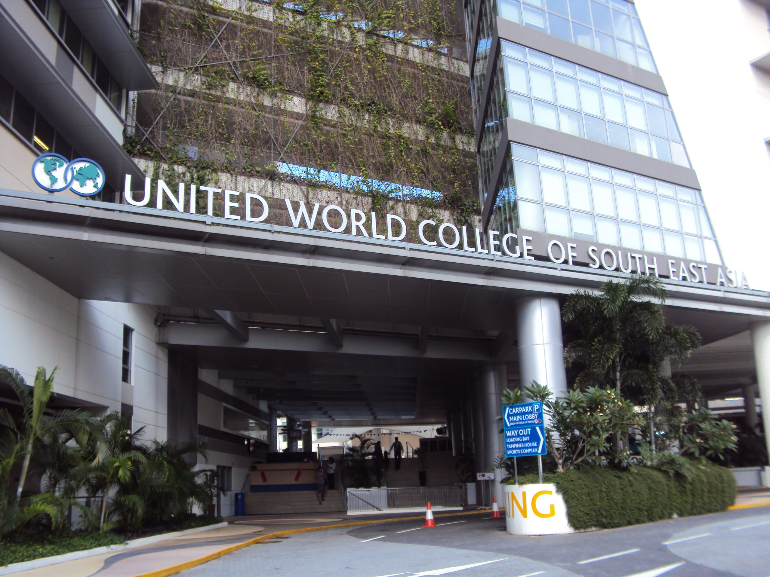 Singapore: United World College of South East Asia (UWCSEA)