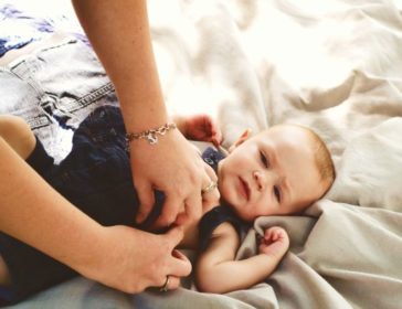 What To Pack In Your Diaper Bag?