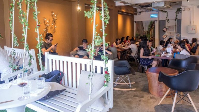 Holland Village + Chip Bee Gardens - D'good Cafe