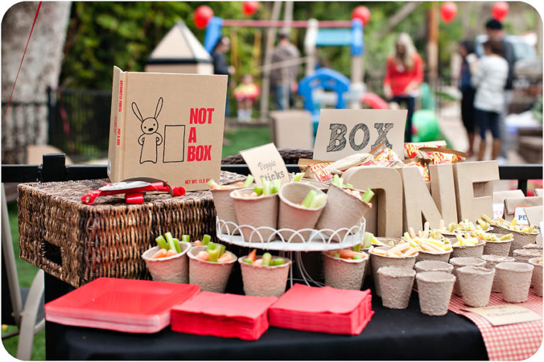 eco-friendly-party-supplies