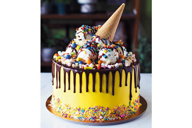 Ordering Affordable birthday cakes in Singapore