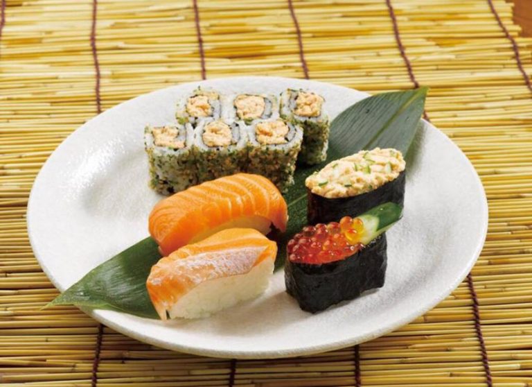 Holland Village + Chip Bee Gardens - Sushi Tei