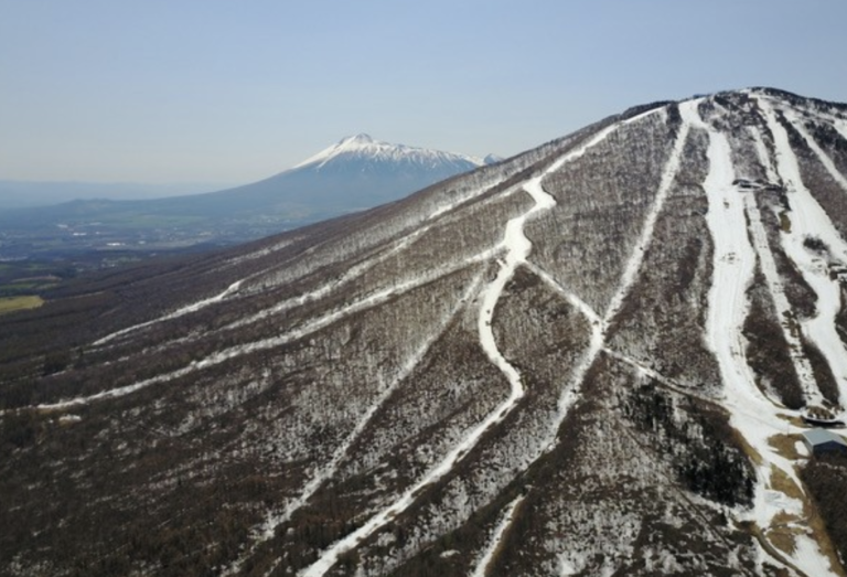 Appi-Kogen-Ski-Resort-Japan