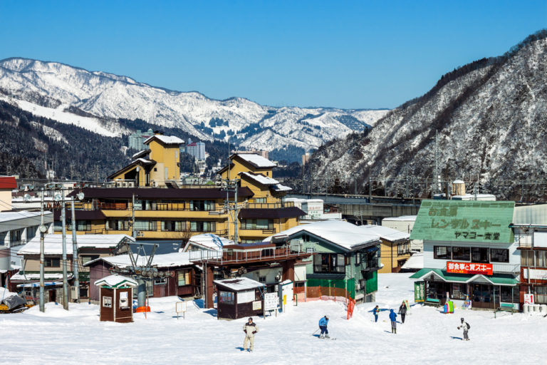 Yuzawa-Ski-Resort-Japan
