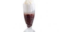 Best_Cantonese_Food-For-Kids-To-Try-Hong-Kong-Red-Bean-Ice