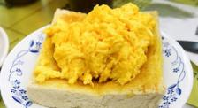 Best_Cantonese_Food-For-Kids-To-Try-Hong-Kong-Scrambled-Eggs