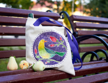 How To Decorate Your Own Tote Bag?