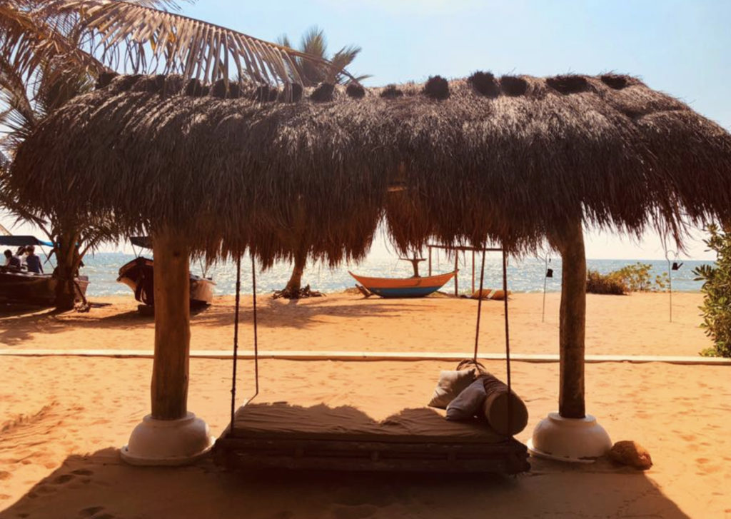 Dolphin Beach Glamping In Kalpitiya