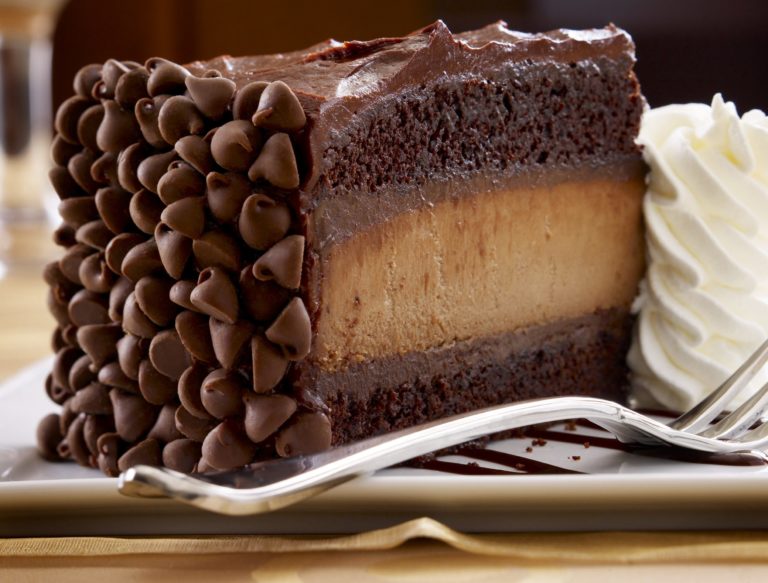 Classic Desserts From The Cheesecake Factory