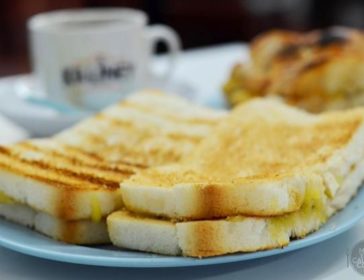 Killiney Food Truck At Palawan Beach In Sentosa